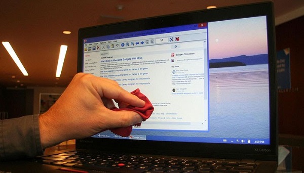 Những thói quen không nên khi dùng laptop