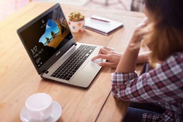 Cách sử dụng laptop sao cho hiệu quả cho sinh viên